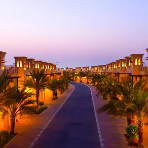 Hotel Al Hamra Village